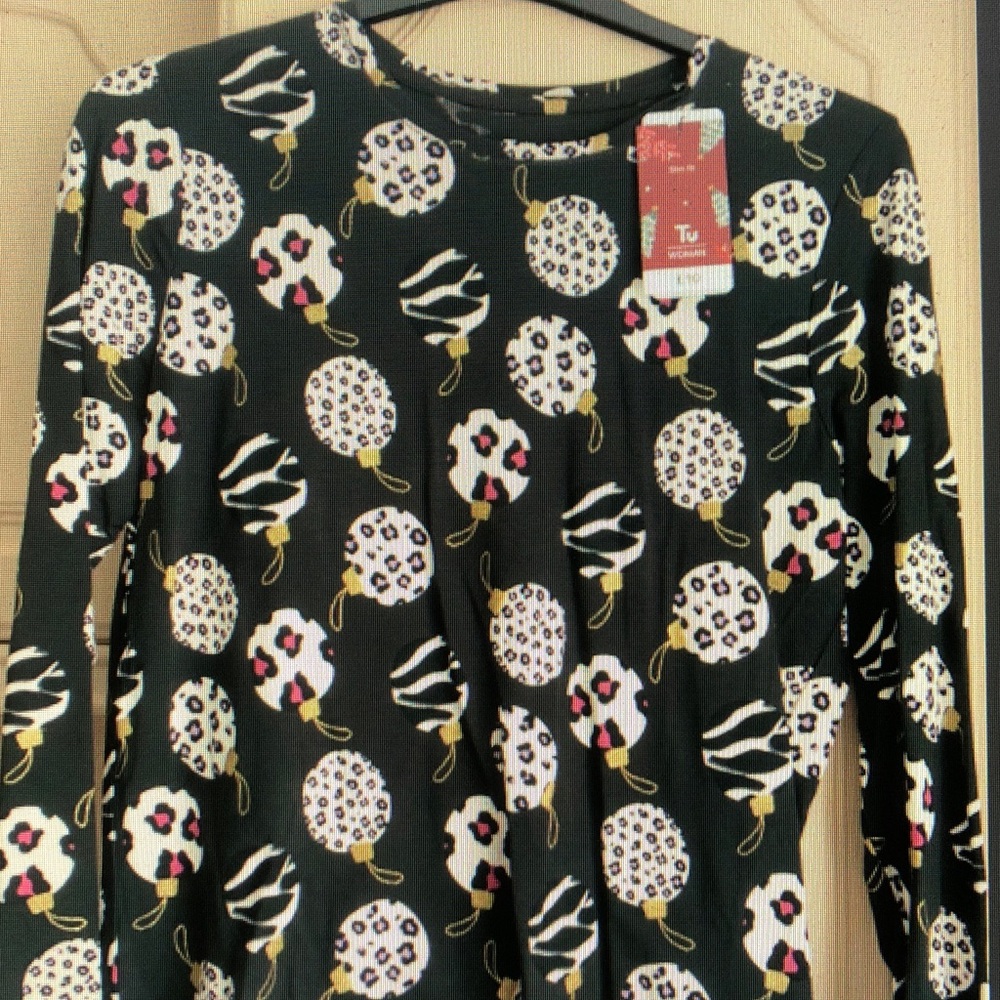 Tu Black and White Patterned Long Sleeve Top